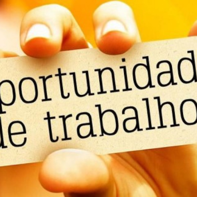 VAGAS PARA AUXILIAR DE PRODUÇÃO NO 2° TURNO - VAGAS MASCULINAS E FEMININAS